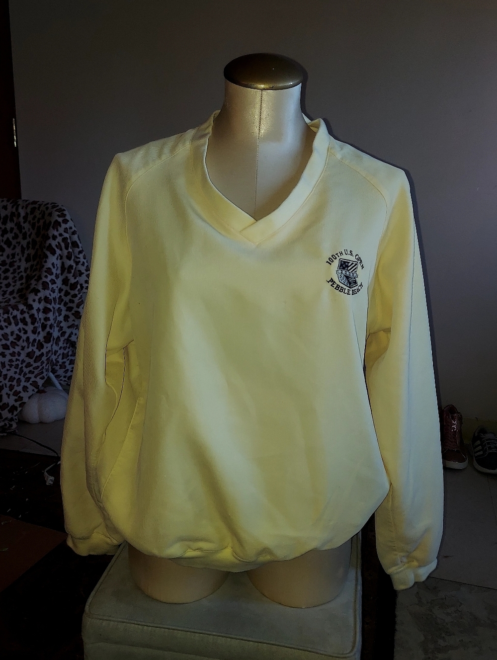 100th U.S. OPEN Pebble Beach Pullover Sz Sm. Women's